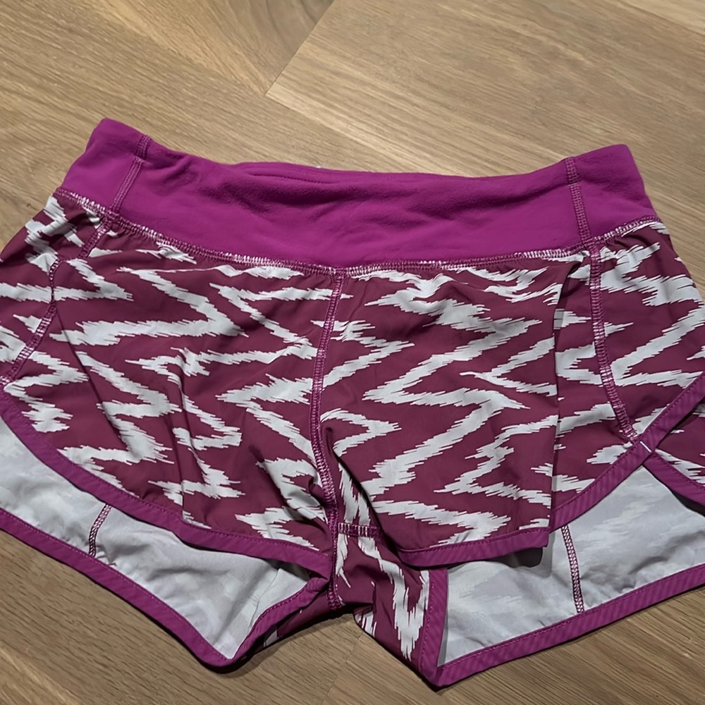 Ivivva Girls Size 14 purple shorts